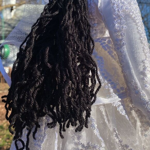 Handmade bride decorative doll - Picture 8 of 9